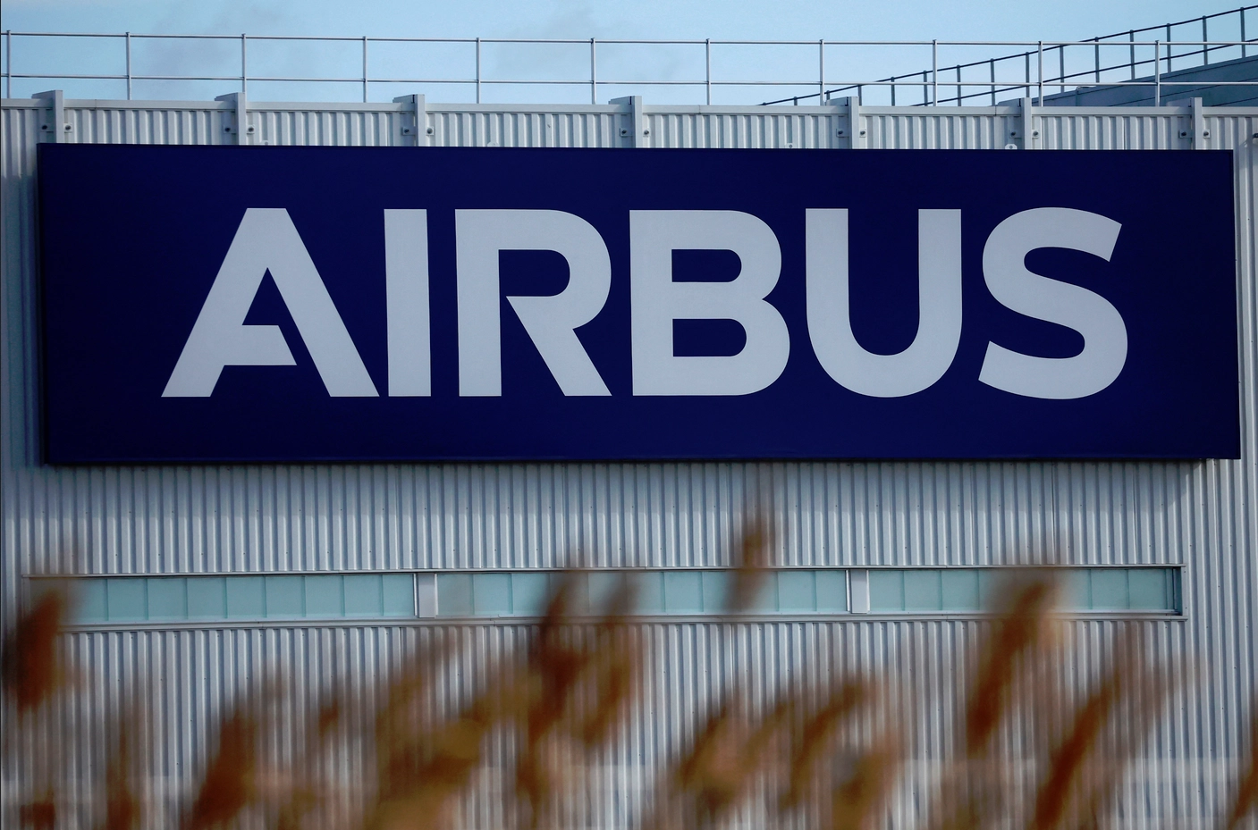 airbus revizuieste planurile de productie dupa dispute cu furnizorul de motoare pratt whitney