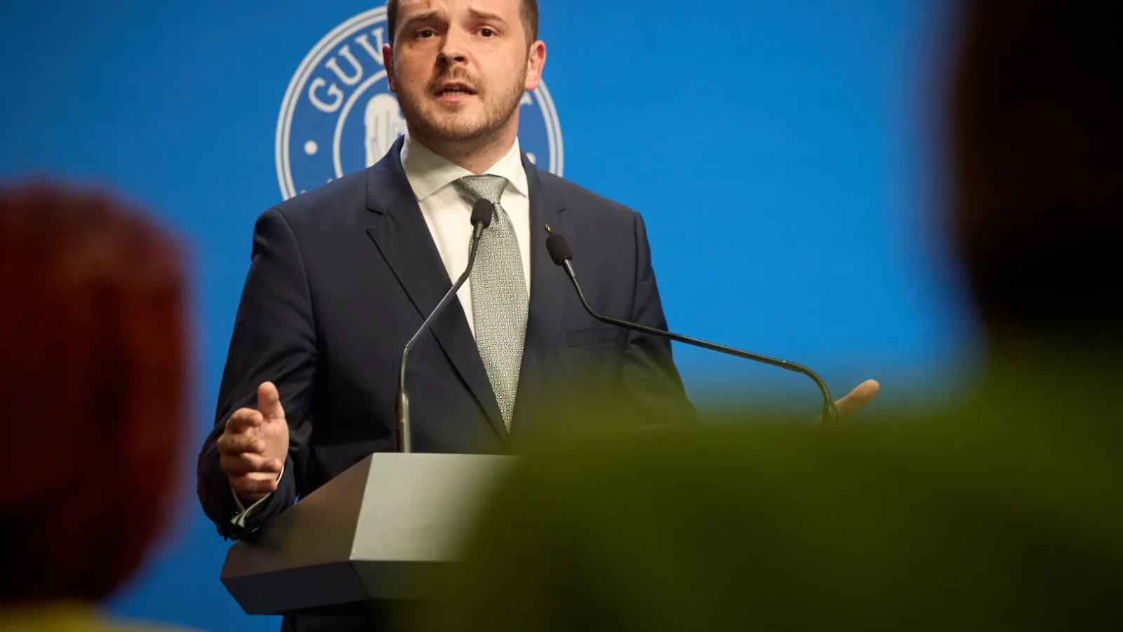 alexandru rogobete trage un semnal de alarma criza politica ne ar putea costa vieti sistemul sanitar se confrunta cu cea mai severa criza economica din ultimii cinci ani