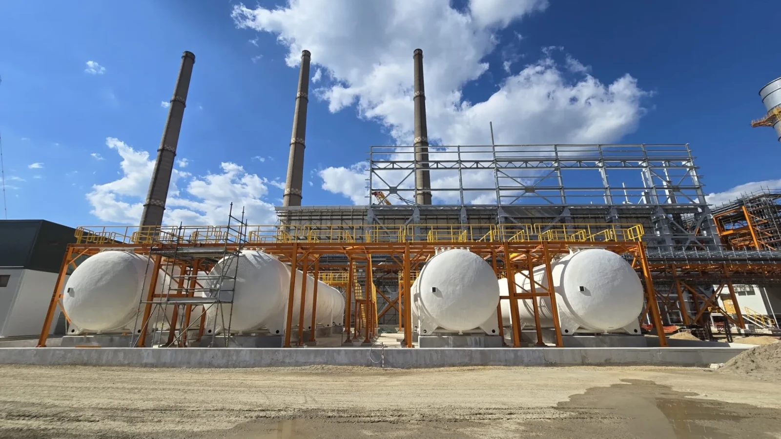 bijuteria energetica a romaniei mega centrala pe gaz mass mintia intra in functiune in octombrie