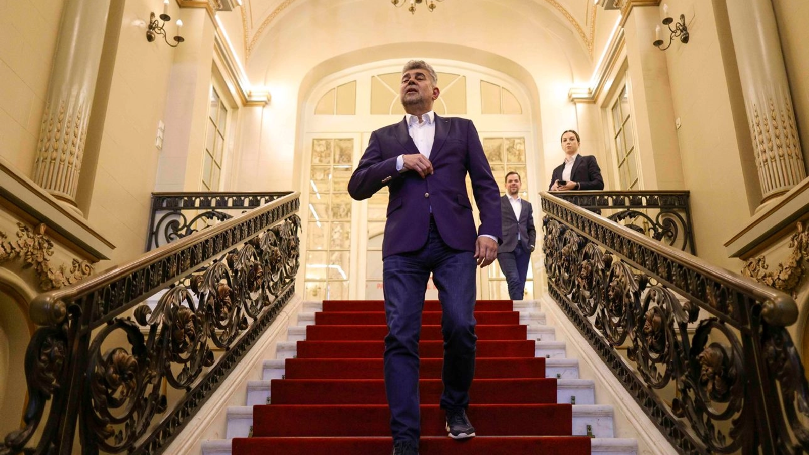 ciolacu sustine ca romania ocupa primul loc in ue la scadere economica