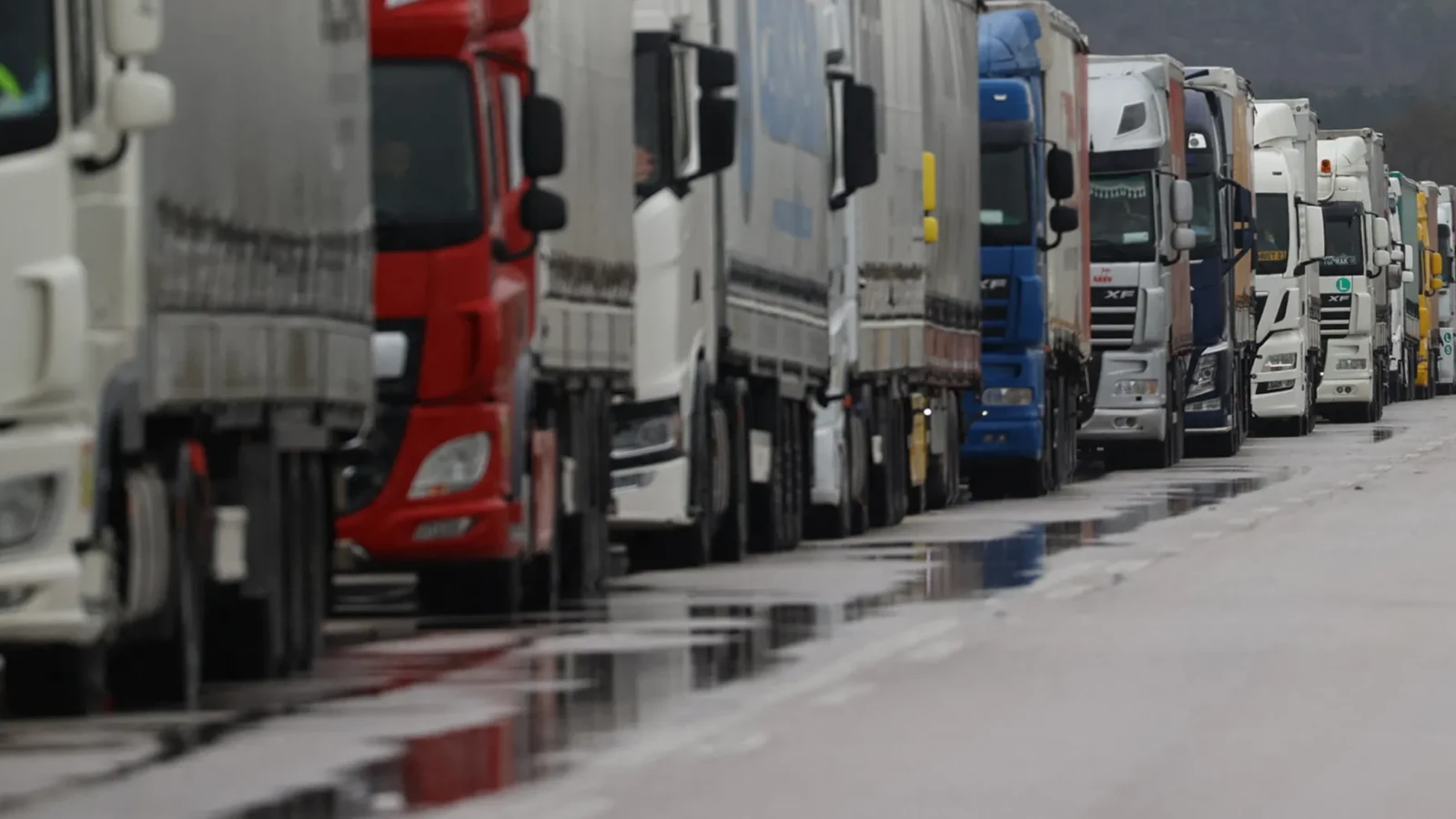 conaf semnaleaza riscuri majore inainte de lansarea tollro taxa pe kilometru devine obligatorie inainte ca interoperabilitatea europeana sa fie functionala