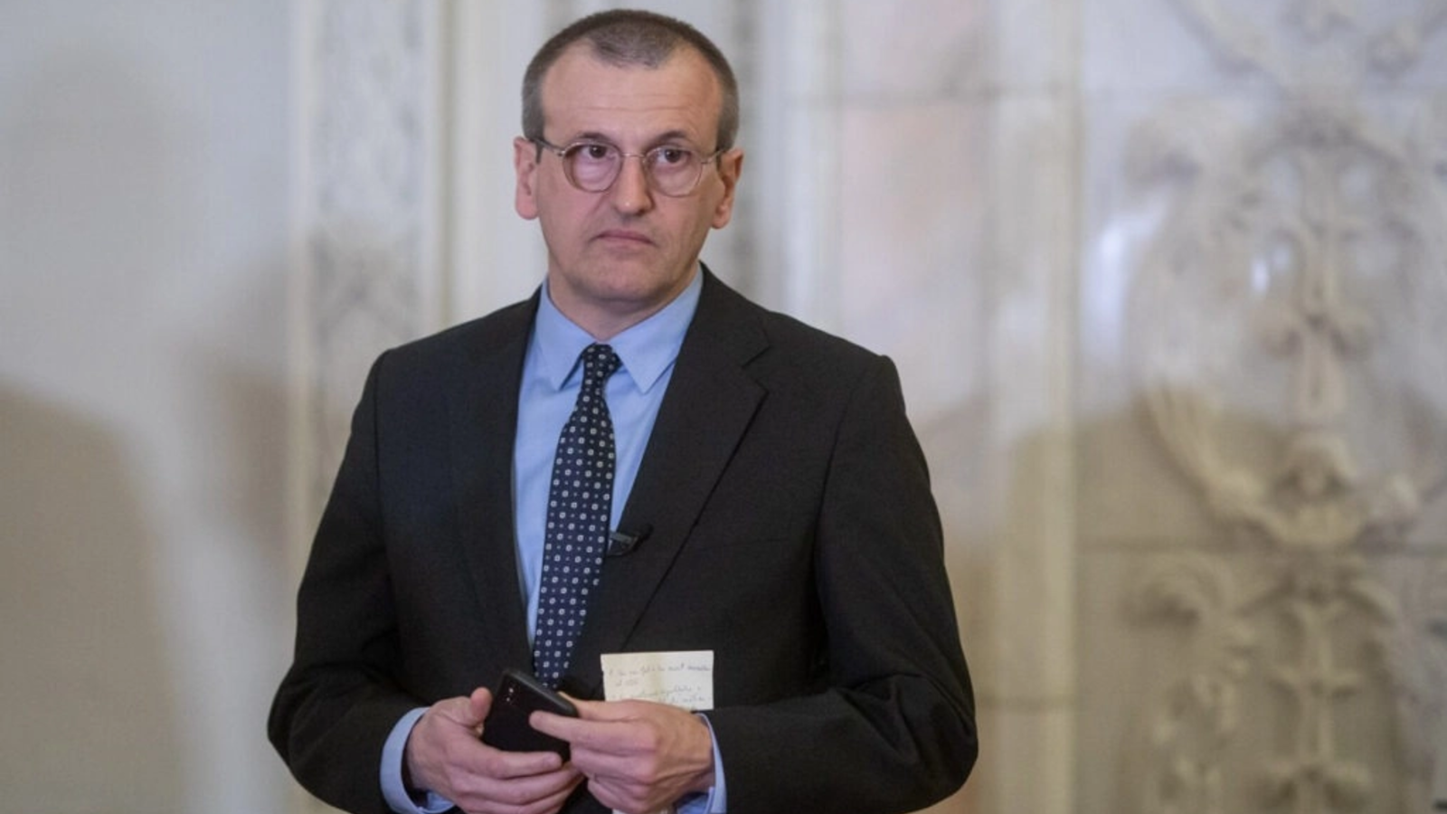cristian preda avertizeaza ca violentele ar putea escalada dupa intarzierea desemnarii noului premier