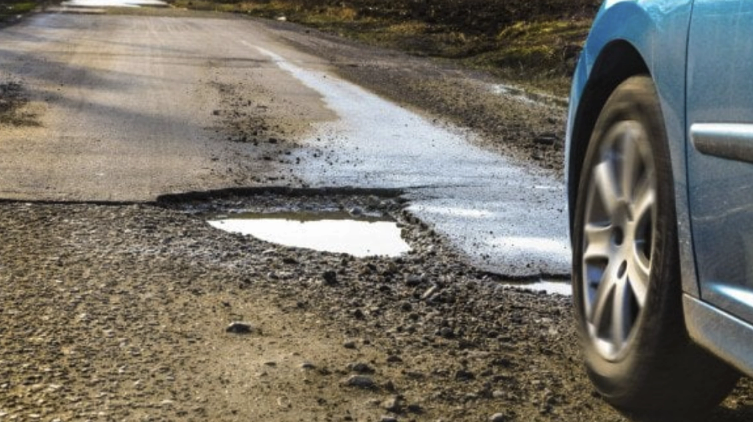 cum procedati cand masina este avariata in gropile din bucuresti si de la cine solicitati despagubiri