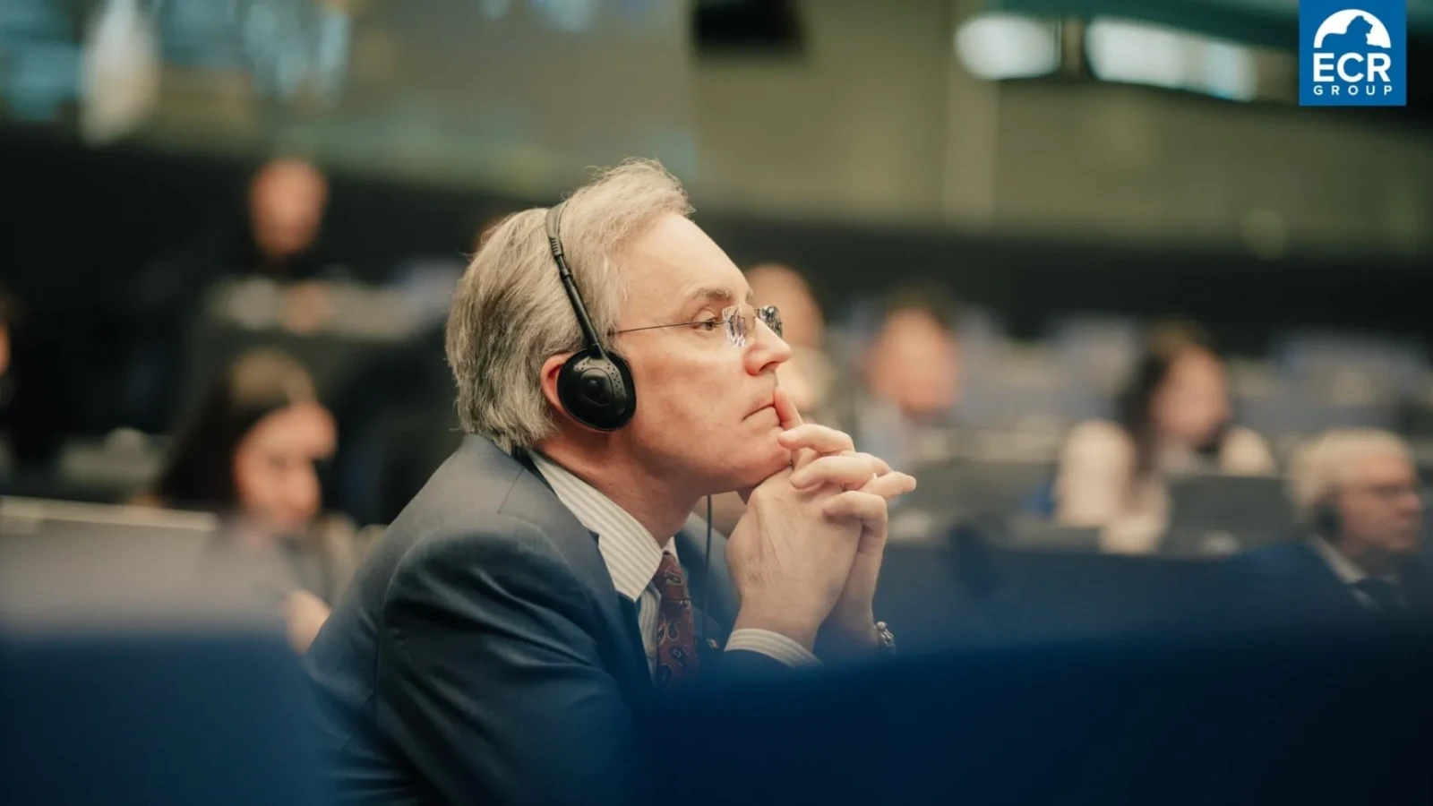 europarlamentarul serban dimitrie sturdza cere ministrului energiei sa reduca accizele la carburanti