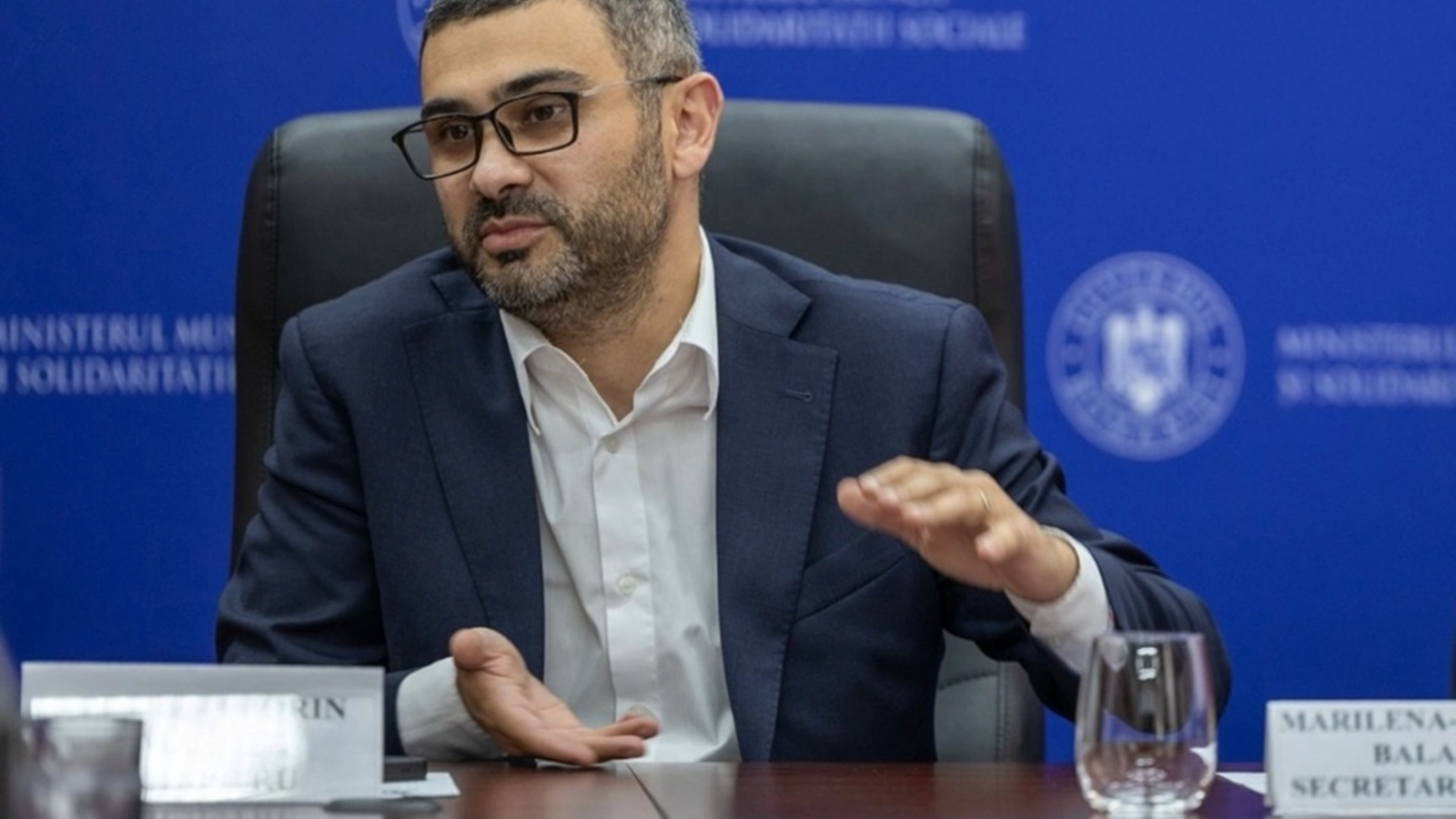 florin manole prezinta cum se vor recalcula salariile in sectorul public incepand cu 2027