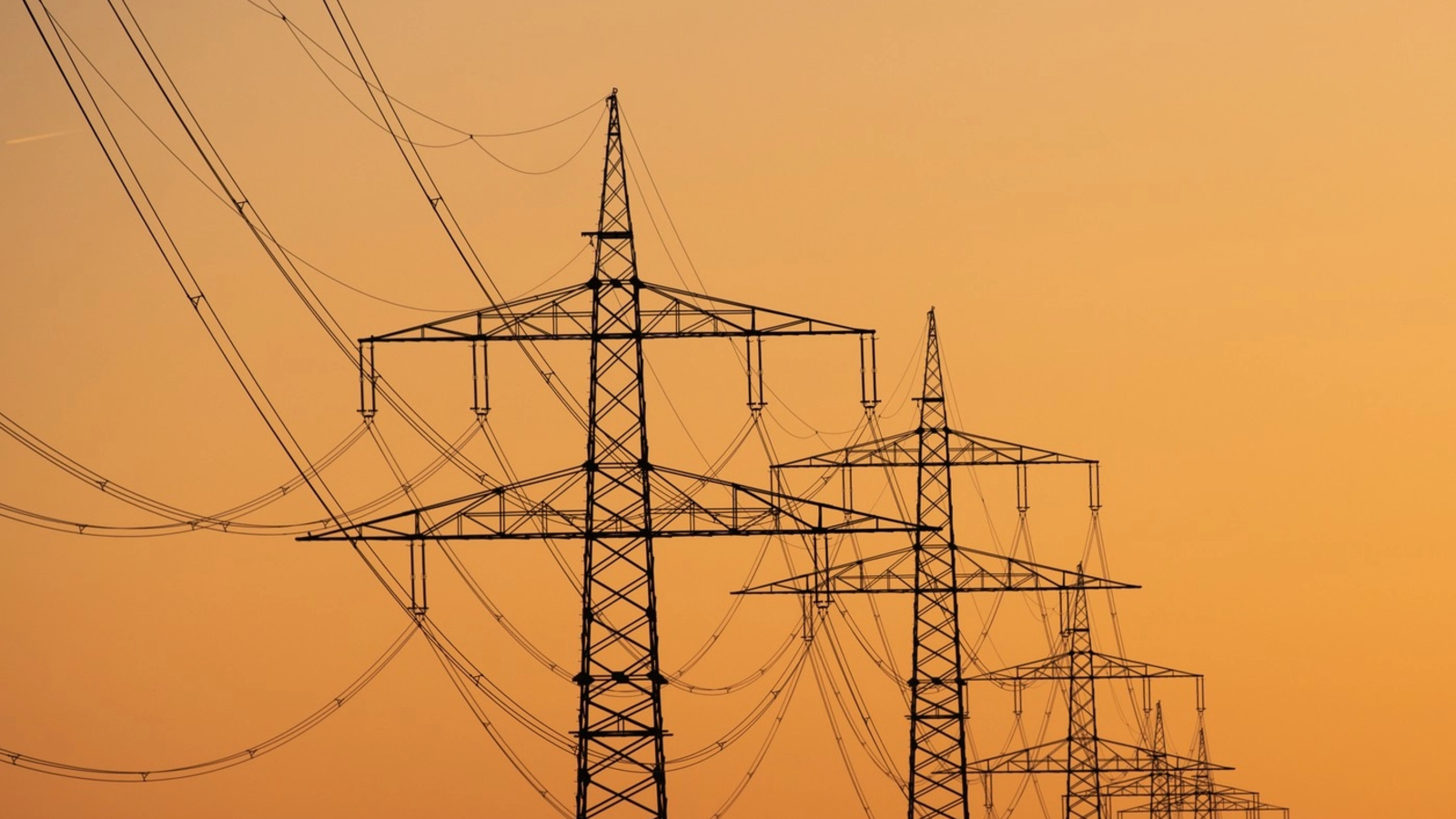 germania va economisi gaze naturale echivalente cu noua nave lng datorita cresterii productiei fotovoltaice