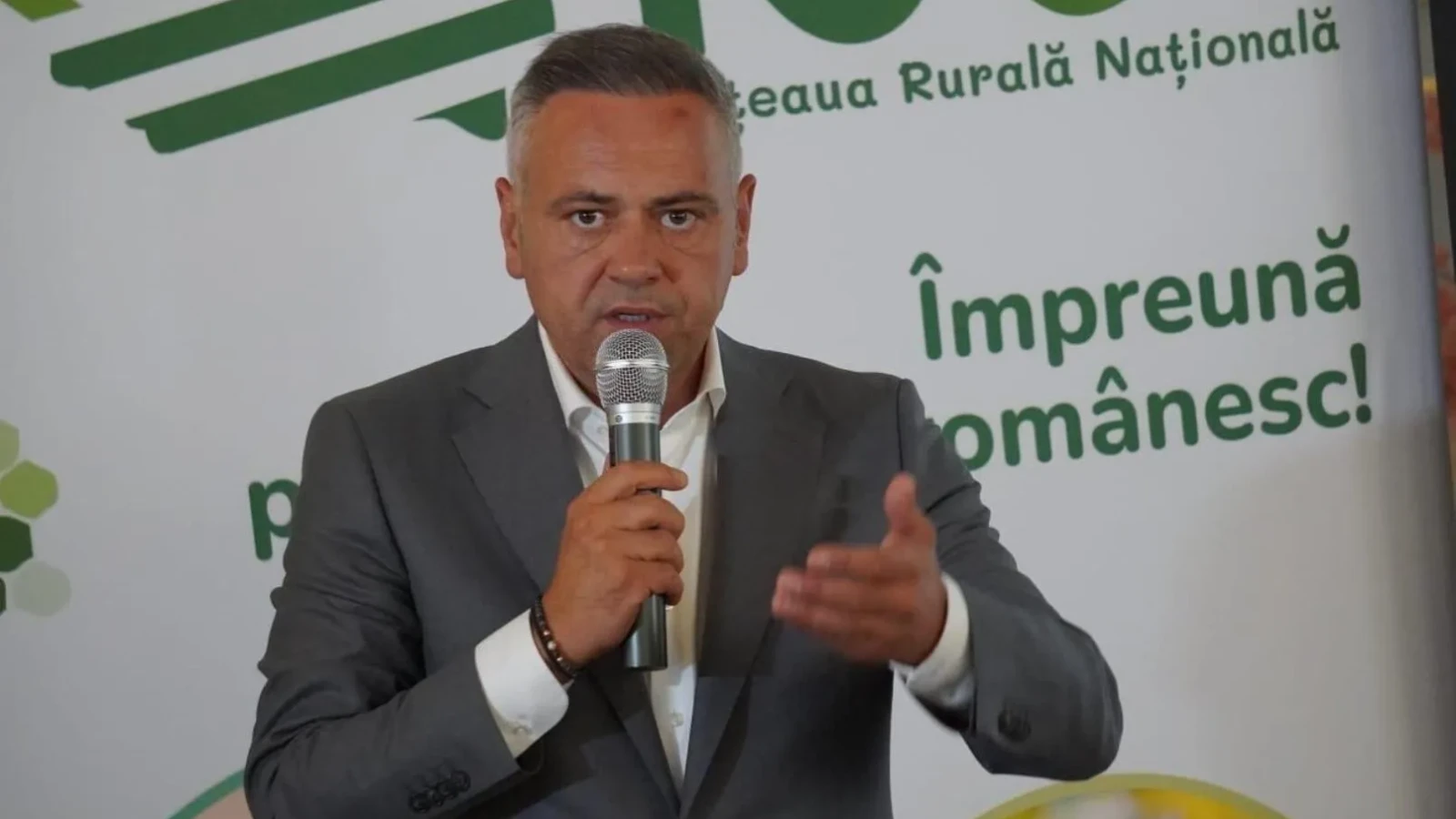 ministrul agriculturii avertizeaza interventie urgenta necesara pentru a evita falimentul agriculturii si o criza alimentara