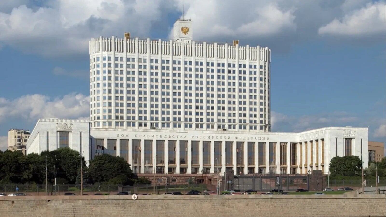 moscova prelungeste pana la 31 octombrie interdictia la exportul de motorina pentru toti operatorii de pe piata