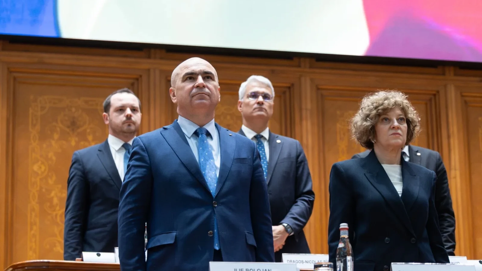 opozitia depune motiune de cenzura in aceeasi zi cu declansarea operatiunii psd impotriva premierului bolojan