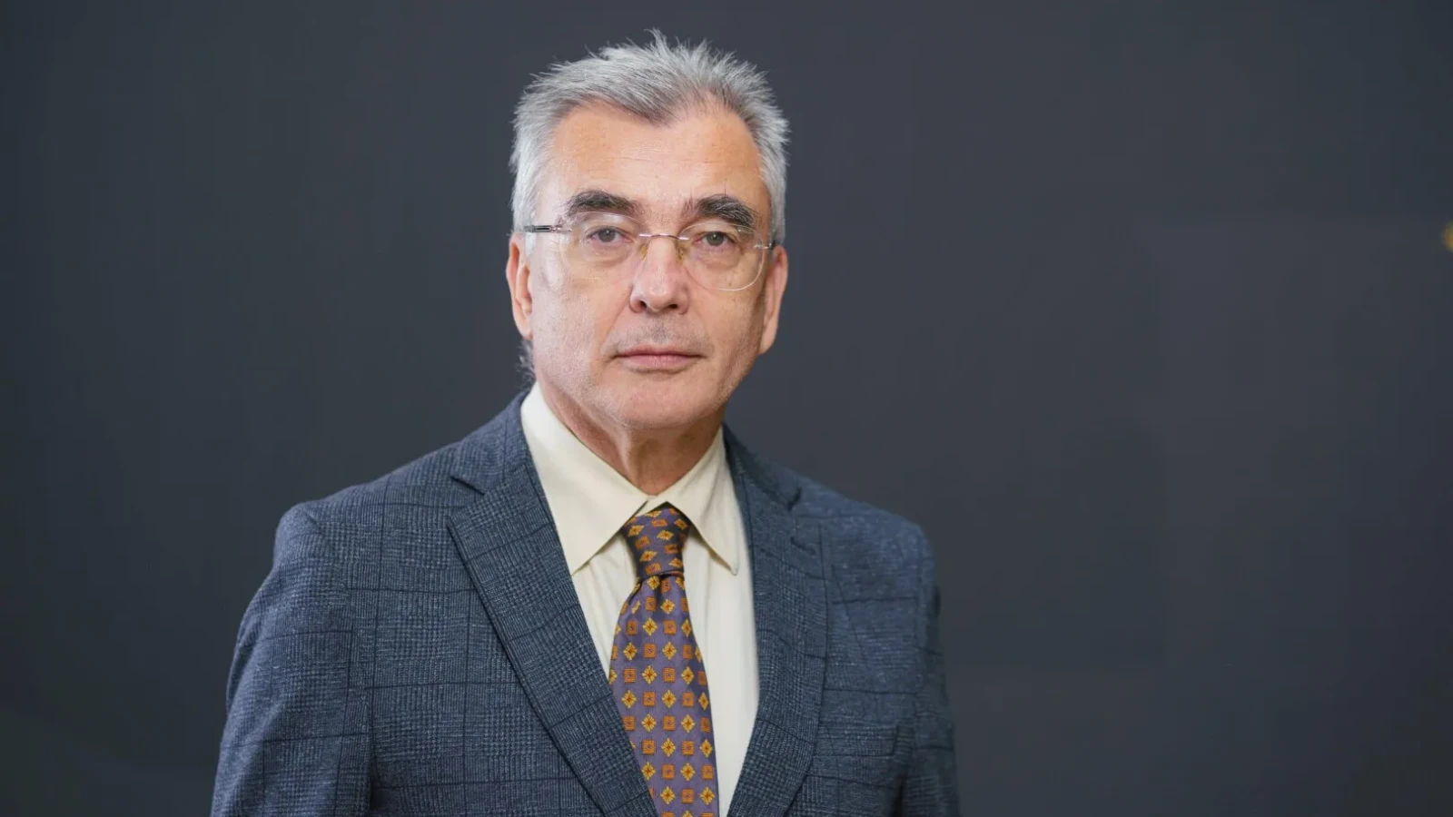 petrisor peiu sustine ca guvernul bolojan a ascuns 35 de miliarde de lei din deficitul bugetar a dat bine la cifre