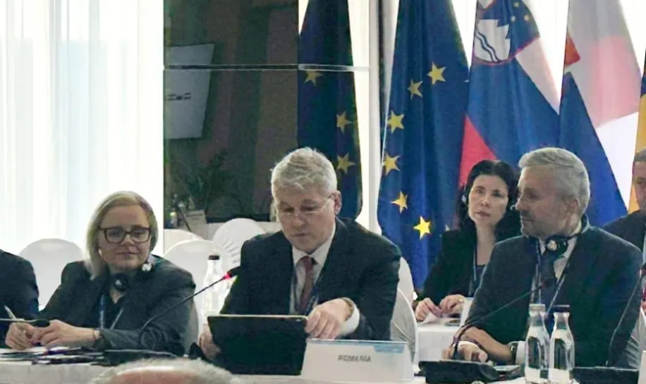 predoiu la forumul salzburg romania insista pe consolidarea frontex si a sistemului de frontiera schengen