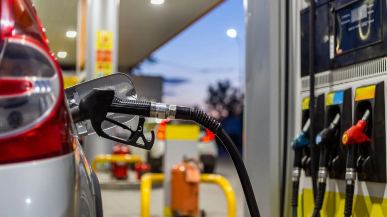 pretul motorinei revine peste pragul de 10 lei la nivel national erodand rapid efectul reducerii accizei
