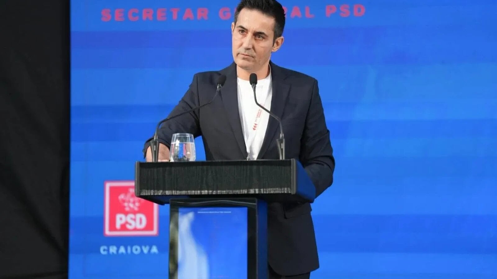 psd conditioneaza intrarea la guvernare alaturi de luca niculescu de schimbarea directiei economice