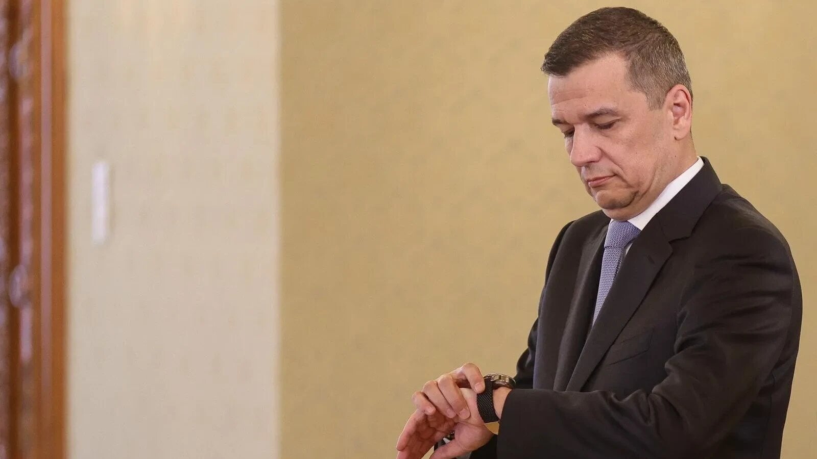 psd se reuneste astazi pentru a stabili pozitia fata de guvernul niculescu ecuatia majoritatii ramane dificila