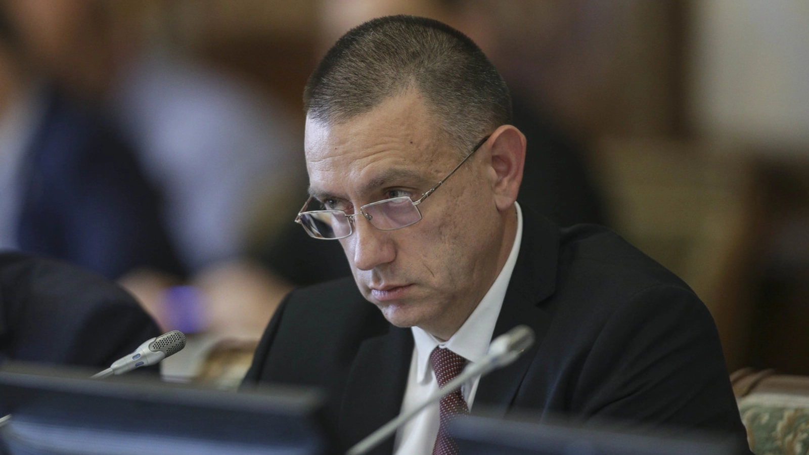 psd vine la cotroceni cu solutia proprie pentru impasul politic mihai fifor romania este tot in criza