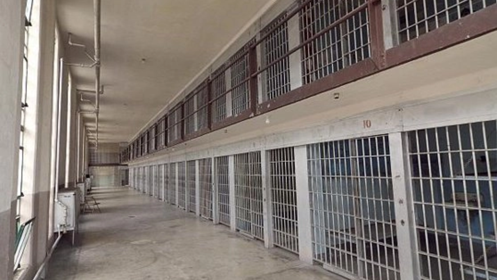 raportul consiliului europei scoate la lumina conditiile critice din penitenciarele romanesti supraaglomerare severa si riscul unui tratament degradant