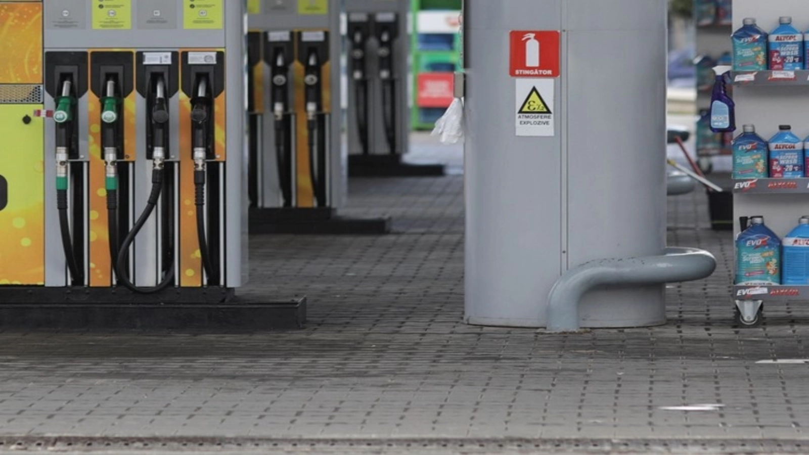 sase state ue solicita impozitarea profiturilor marilor companii petroliere romania cu motorina peste 10 lei lipseste de pe lista semnatarilor