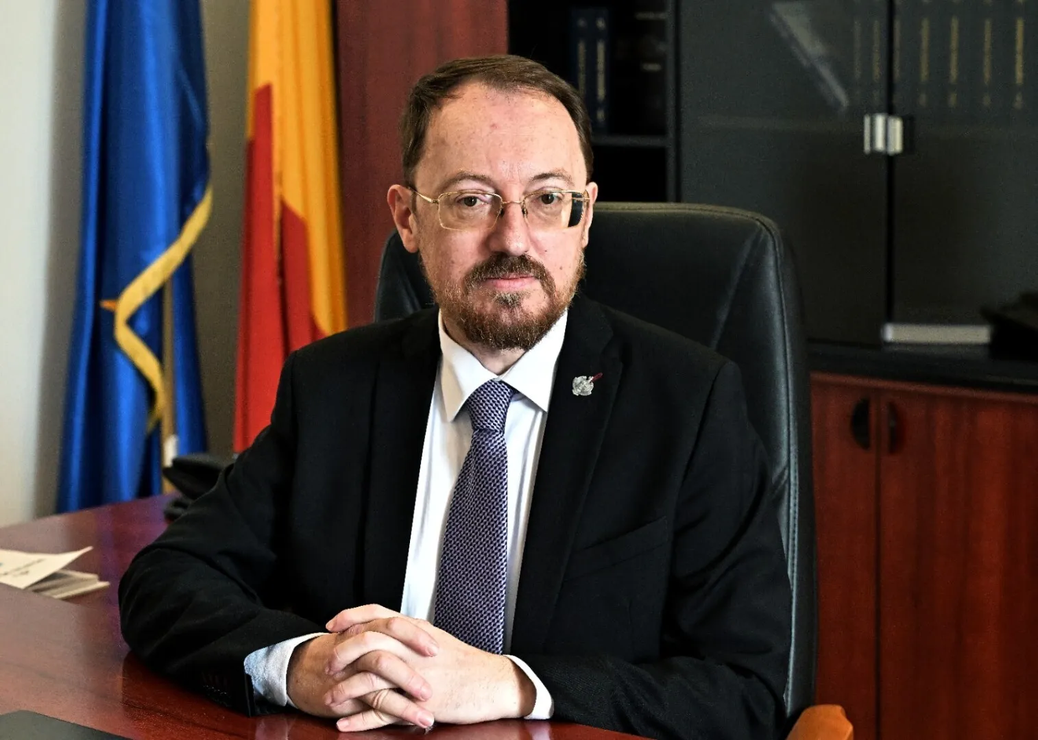 sava cere implicarea fostilor sefi ai diplomatiei in criza romanilor din orientul mijlociu