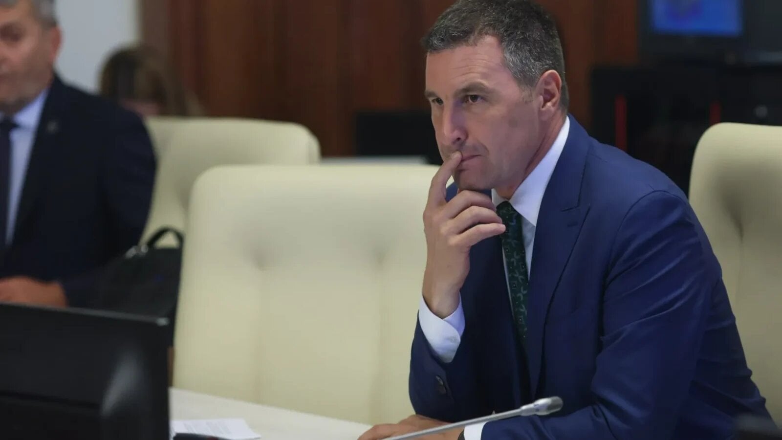 secretarii de stat udmr raman in functii pana la ordinul pe unitate tanczos barna explica decizia partidului de a nu intra in guvern