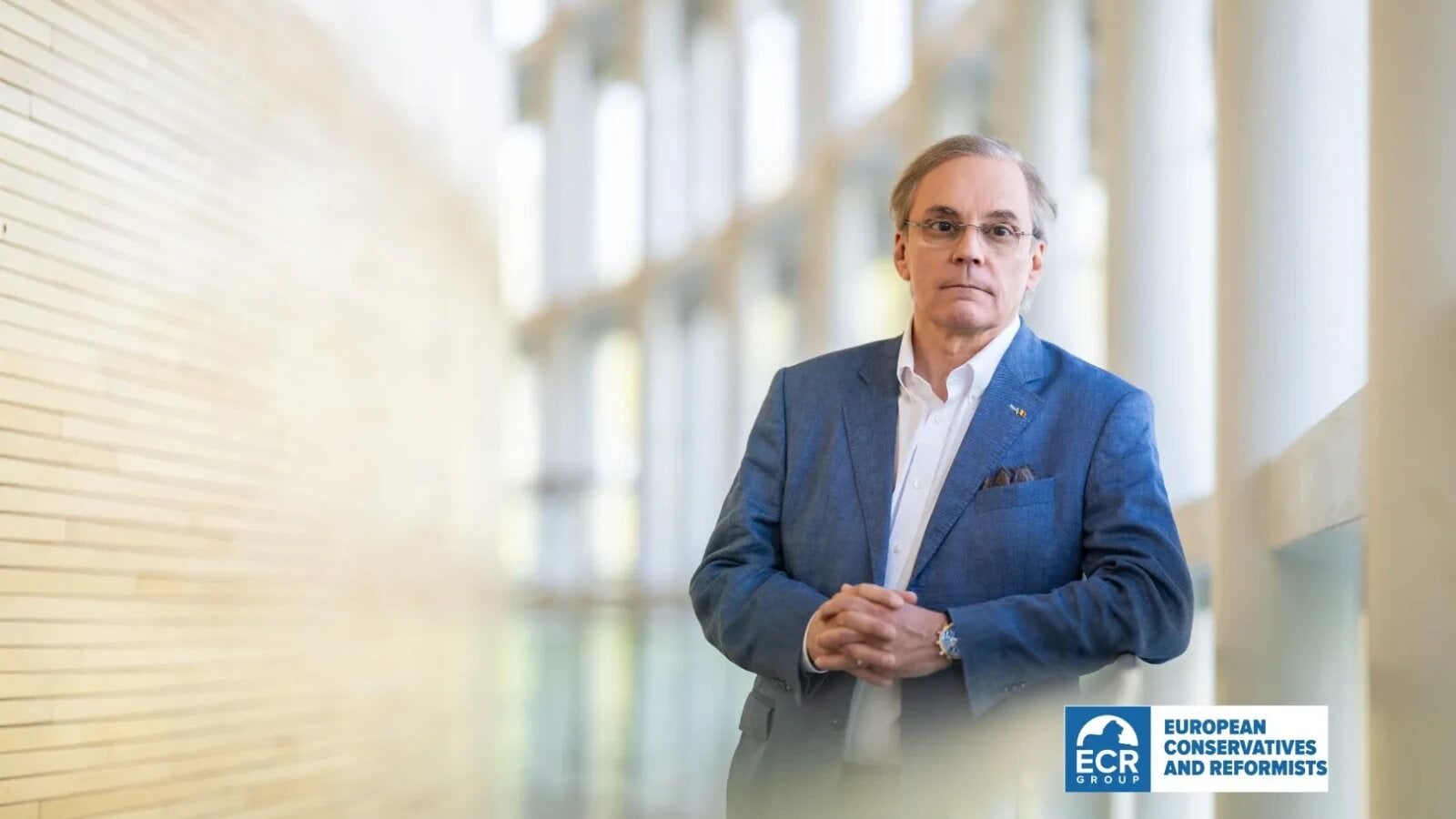 serban dimitrie sturdza romania este absenta de la deciziile internationale din cauza lipsei liderilor