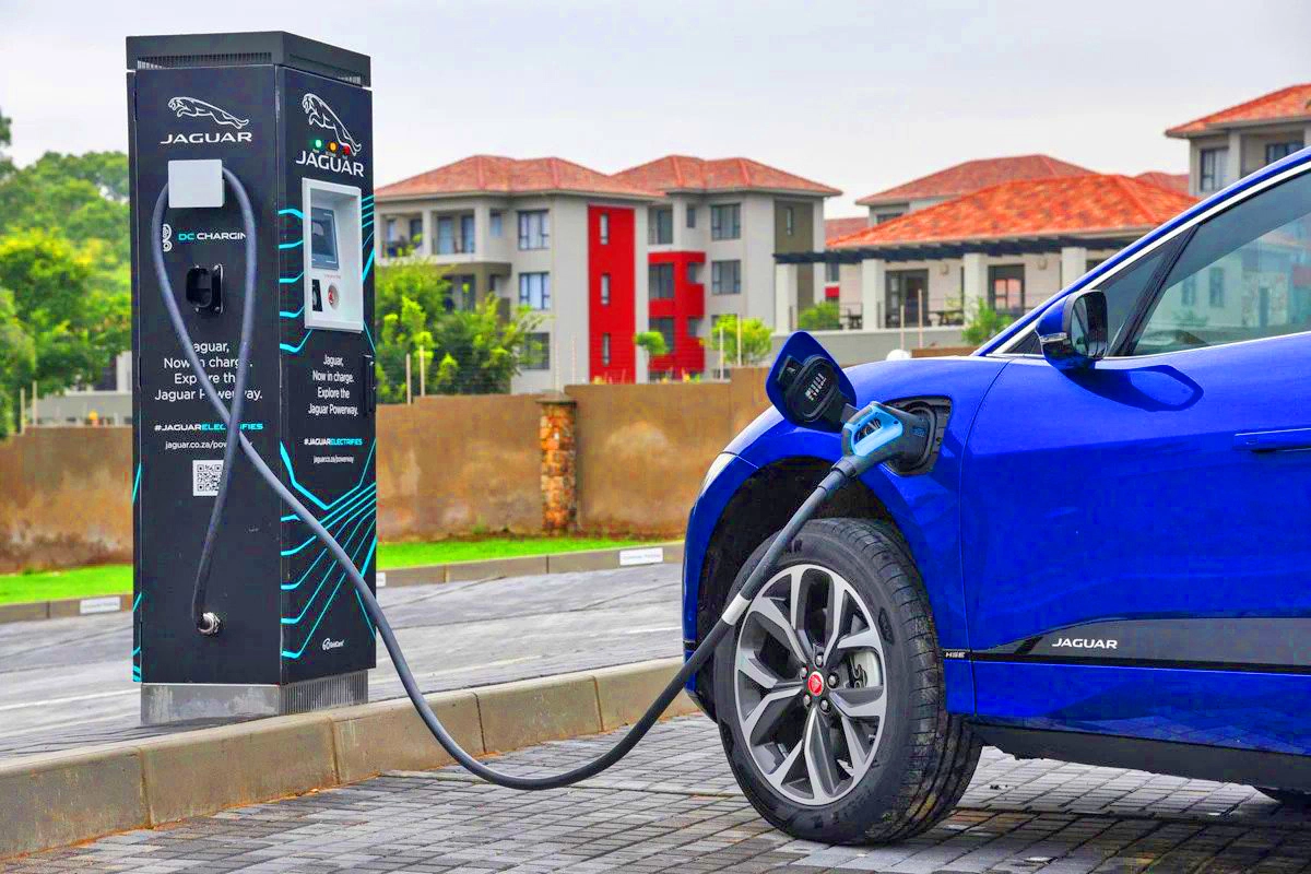 tarifele mari pentru incarcarea rapida a autovehiculelor electrice plaseaza romania in topul pietelor scumpe din europa