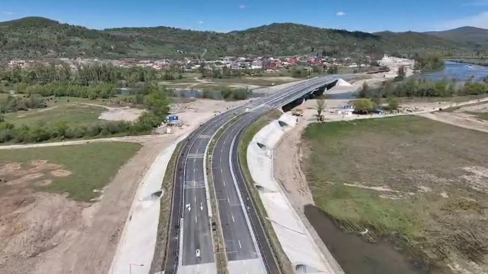 un nou pod peste tisa leaga romania de ucraina se inaugureaza ptf sighetul marmatiei ii