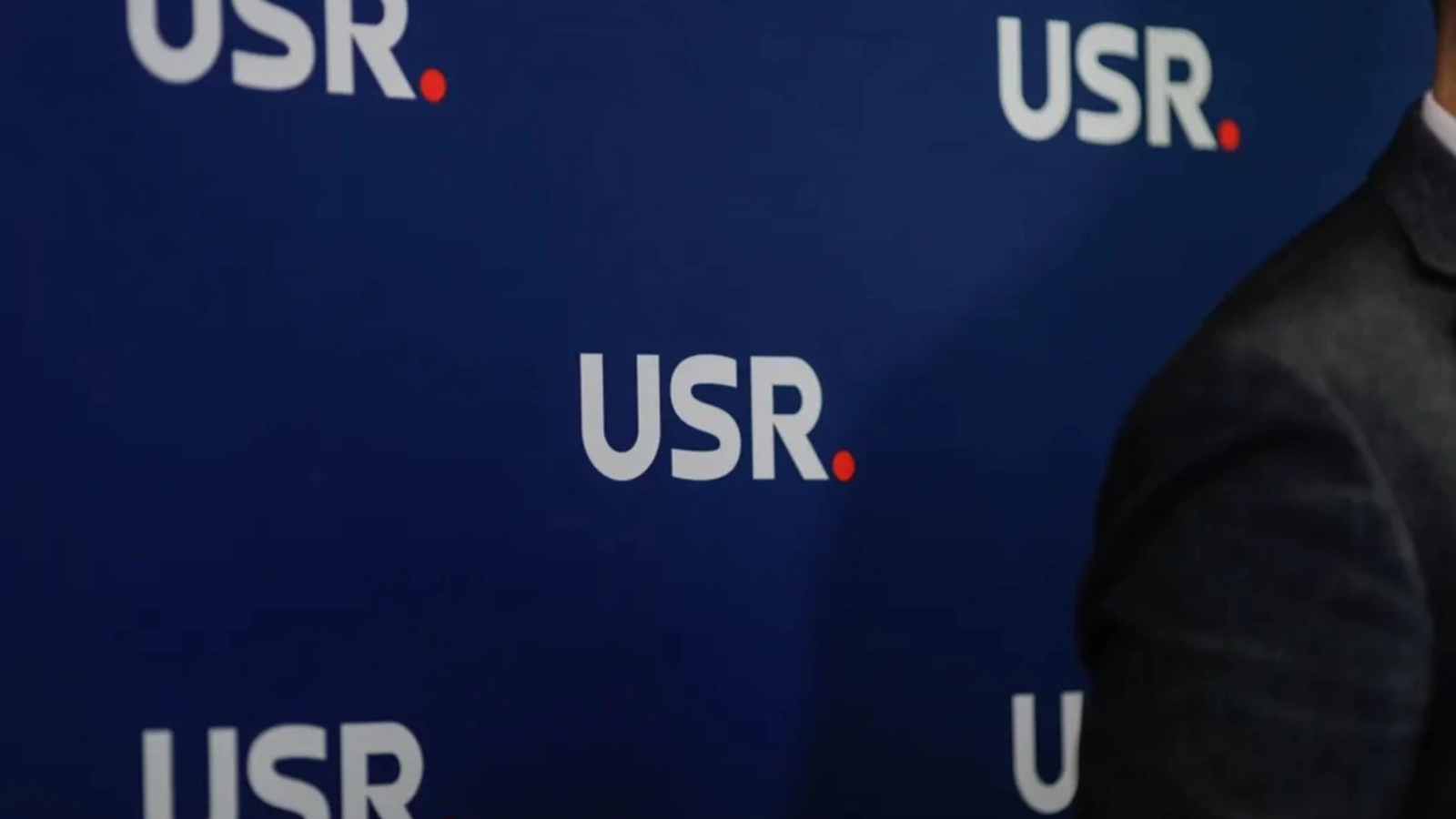 usr propune ca directiile de sanatate publica sa fie obligate sa ancheteze efectele disconfortului olfactiv semnalat de populatie asupra starii de sanatate